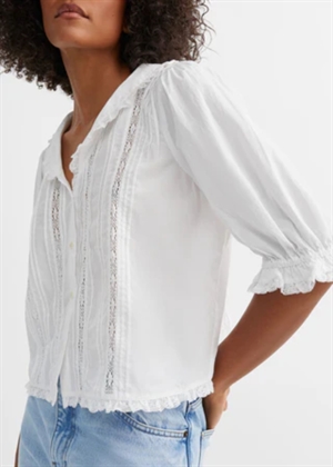 Magnolia short sleeve bluse Optic White Skall Studio 